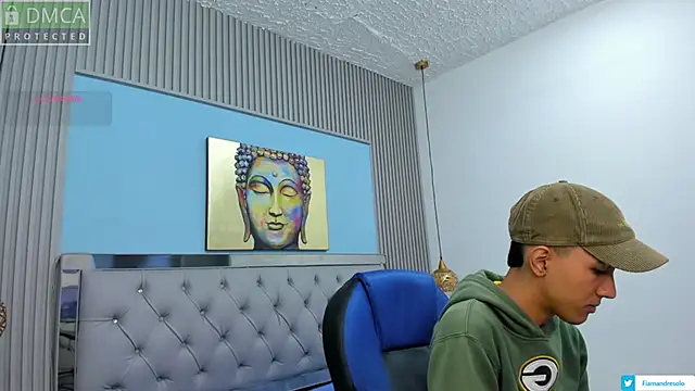 Snapshot of HarolddXL chatting on October 2, 2025, 1:40 pm HarolddXL online show from October 2, 2025, 1:40 pm