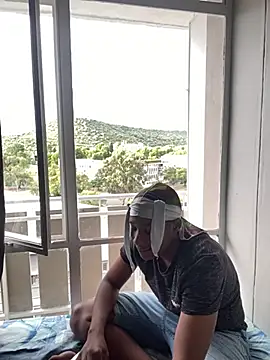 snotLoud online show from March 14, 2025, 3:36 pm