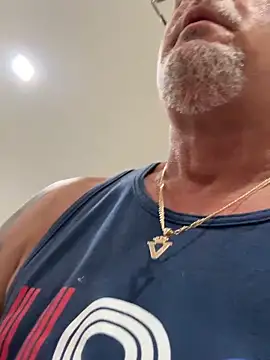 Snapshot of carlospingalinda chatting on September 19, 2025, 11:49 pm carlospingalinda online show from September 19, 2025, 11:49 pm