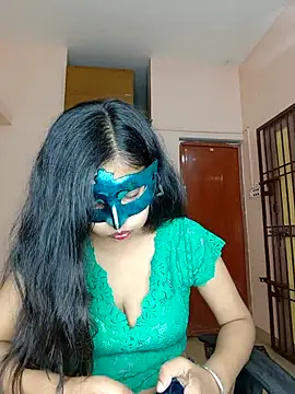 Snapshot of Babbyy_doll chatting on October 14, 2025, 7:03 pm Babbyy doll online show from October 14, 2025, 7:03 pm