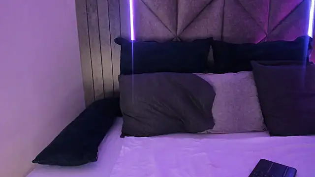 SabrinaSpell  online show from February 27, 2025, 11:41 am