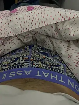 Snapshot of zoltard_1911 chatting on February 17, 2025, 3:09 pm zoltard 1911 online show from February 17, 2025, 3:09 pm