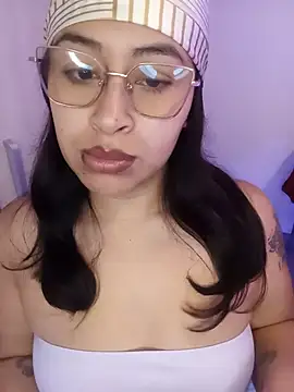 AnonymousGirl online show from July 31, 2026, 10:09 pm