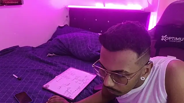 Snapshot of eros-0001 chatting on January 17, 2025, 3:01 am eros-0001 online show from January 17, 2025, 3:01 am