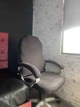 Snapshot of Miss__Melody chatting on September 18, 2025, 1:35 pm Miss Melody online show from September 18, 2025, 1:35 pm