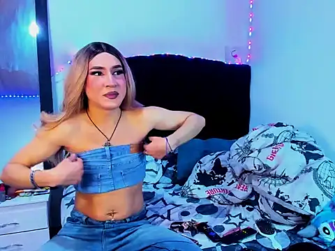 Snapshot of Georgina_Giio chatting on October 2, 2025, 7:15 am Georgina Giio online show from October 2, 2025, 7:15 am