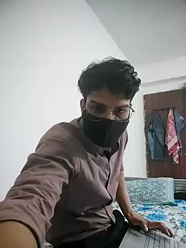 Snapshot of NikaYeptho chatting on October 16, 2025, 11:55 am NikaYeptho online show from October 16, 2025, 11:55 am