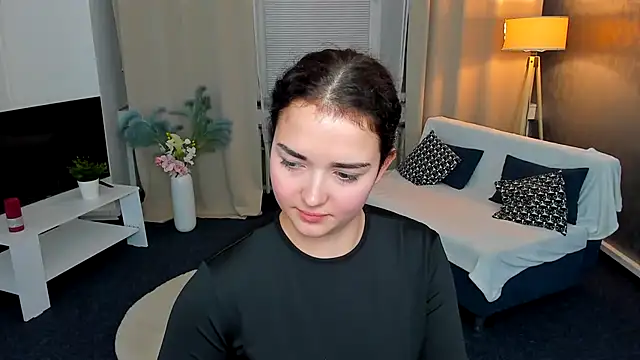 AmeliaLoveee online show from January 19, 2025, 5:49 pm