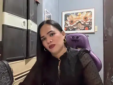 SophiaCourthaway online show from February 24, 2026, 11:47 pm