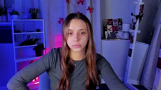 Sahara Shields online show from September 10, 2025, 10:04 am