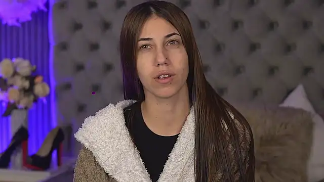 Snapshot of KeylaBlair chatting on March 19, 2026, 6:34 pm KeylaBlair online show from March 19, 2026, 6:34 pm