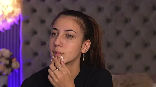 Snapshot of KeylaBlair chatting on March 27, 2026, 7:24 pm KeylaBlair online show from March 27, 2026, 7:24 pm