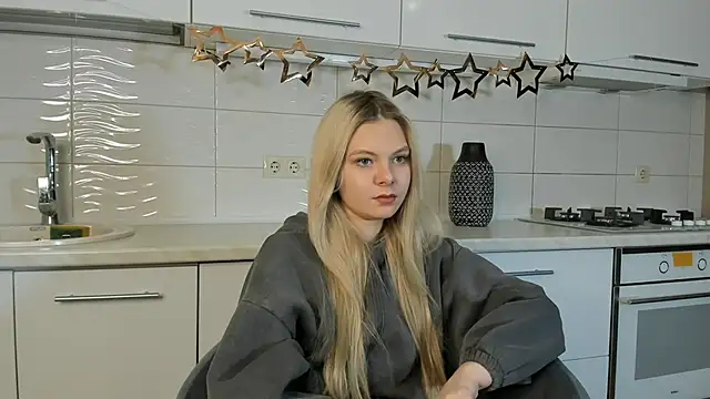 SynnoveEyre online show from January 29, 2025, 2:53 pm