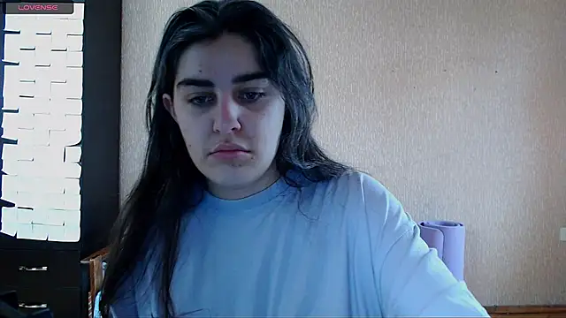  Roselina  online show from February 3, 2026, 9:03 am