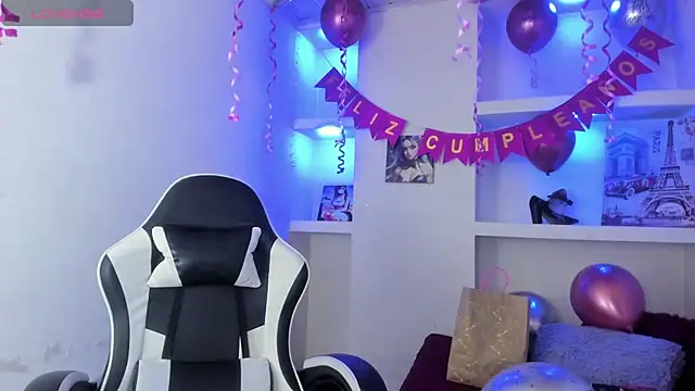 Miss sparkle00 online show from February 5, 2026, 8:35 pm