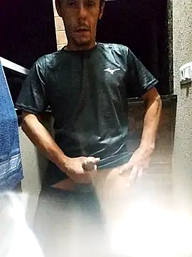 Snapshot of Santanacumxplod chatting on February 19, 2026, 2:18 am Santanacumxplod online show from February 19, 2026, 2:18 am