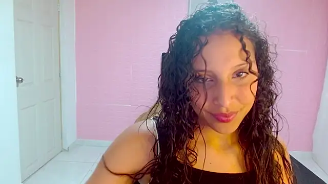 Snapshot of DULCE1609 chatting on March 13, 2025, 8:00 pm DULCE1609 online show from March 13, 2025, 8:00 pm