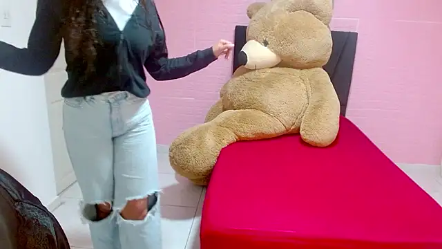 Snapshot of DULCE1609 chatting on March 17, 2025, 9:23 pm DULCE1609 online show from March 17, 2025, 9:23 pm