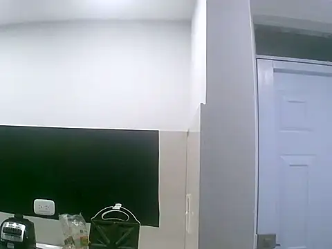 VittoriaTaylor online show from February 5, 2026, 10:09 am