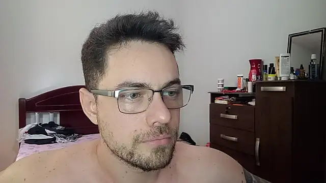 Dyllan   online show from June 9, 2026, 3:23 pm