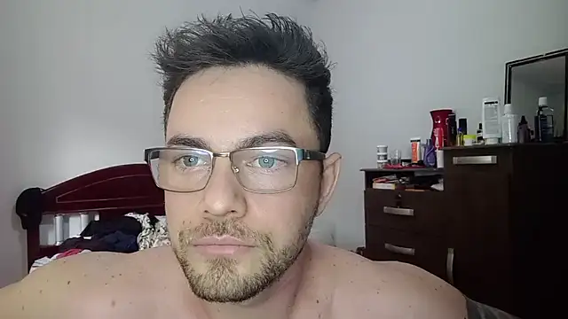Dyllan   online show from June 11, 2026, 2:37 pm