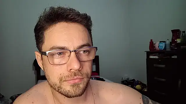 Dyllan   online show from June 18, 2026, 1:50 am