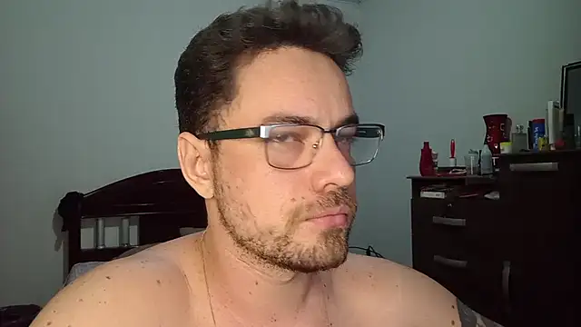 Dyllan   online show from June 19, 2026, 2:05 am