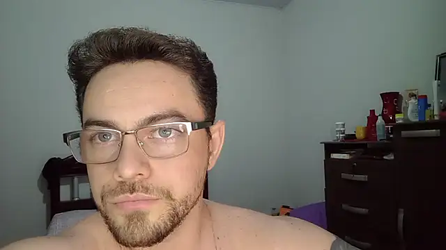 Dyllan   online show from June 24, 2026, 1:26 am
