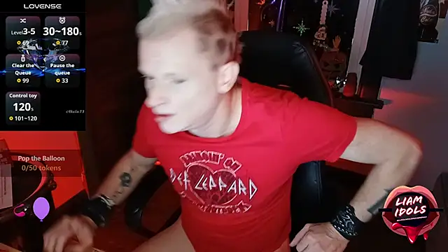 Snapshot of LiamIdols chatting on November 5, 2025, 8:09 pm LiamIdols online show from November 5, 2025, 8:09 pm