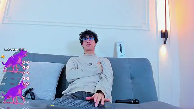 Cum hunters online show from February 5, 2026, 3:11 am