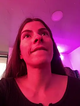 Snapshot of MARIELSINS_AND_DAIKIJACK chatting on February 8, 2025, 9:57 pm MARIELSINS AND DAIKIJACK online show from February 8, 2025, 9:57 pm