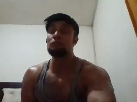 Snapshot of davidcr89 chatting on September 21, 2025, 6:37 am davidcr89 online show from September 21, 2025, 6:37 am