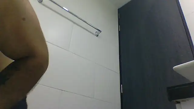 Snapshot of davidcr89 chatting on November 1, 2025, 8:05 am davidcr89 online show from November 1, 2025, 8:05 am