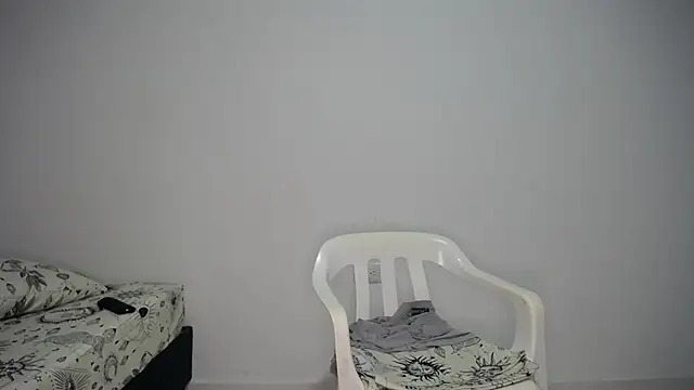 Snapshot of lana_roman chatting on September 18, 2025, 9:06 pm lana roman online show from September 18, 2025, 9:06 pm