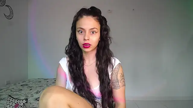 Snapshot of lana_roman chatting on November 10, 2025, 8:19 pm lana roman online show from November 10, 2025, 8:19 pm