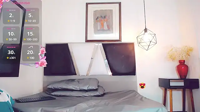 Snapshot of monserrat_deranet chatting on January 24, 2025, 10:19 pm monserrat deranet online show from January 24, 2025, 10:19 pm