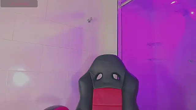 Snapshot of monserrat_deranet chatting on February 3, 2025, 10:21 pm monserrat deranet online show from February 3, 2025, 10:21 pm