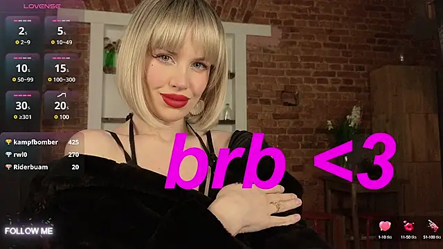 Snapshot of _TiffanyCo_ chatting on January 19, 2025, 12:39 pm TiffanyCo online show from January 19, 2025, 12:39 pm