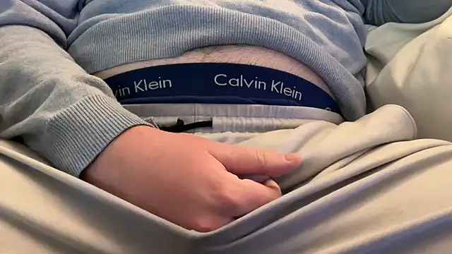 bmore235 online show from December 17, 2025, 9:43 pm