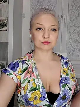 Snapshot of Anesteishen chatting on February 25, 2025, 5:36 pm Anesteishen online show from February 25, 2025, 5:36 pm