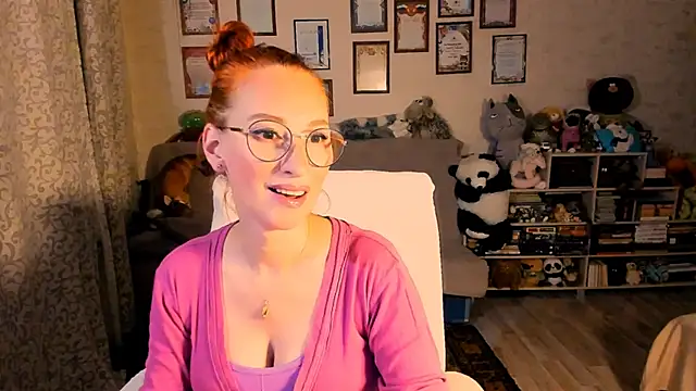 Snapshot of red_rocco chatting on November 22, 2025, 4:28 pm red rocco online show from November 22, 2025, 4:28 pm