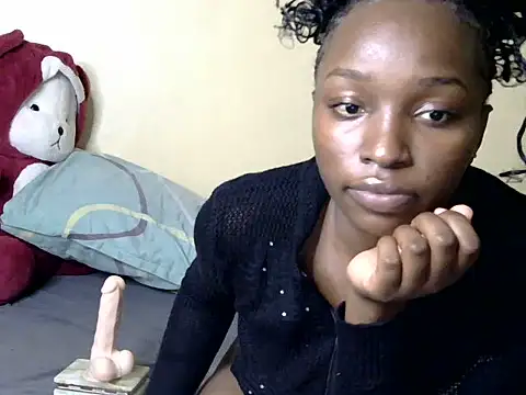 Snapshot of Vprettieeer chatting on June 10, 2026, 12:44 am Vprettieeer online show from June 10, 2026, 12:44 am
