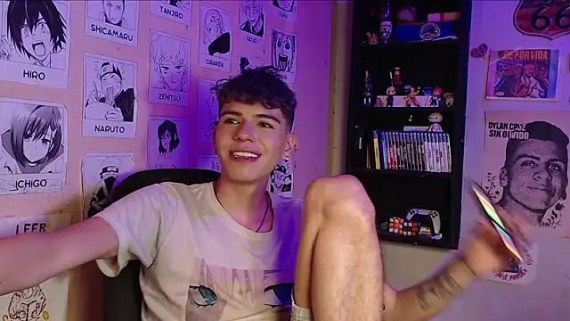 Snapshot of Mickey_Magic chatting on January 26, 2025, 8:57 am Mickey Magic online show from January 26, 2025, 8:57 am