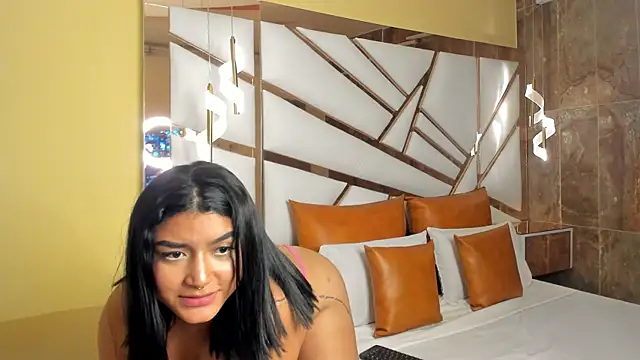 Snapshot of Camila_Mason chatting on February 23, 2025, 5:56 am Camila Mason online show from February 23, 2025, 5:56 am