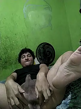 Snapshot of passivofoggozo69 chatting on September 14, 2025, 10:03 am passivofoggozo69 online show from September 14, 2025, 10:03 am