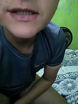 Snapshot of passivofoggozo69 chatting on October 30, 2025, 11:33 am passivofoggozo69 online show from October 30, 2025, 11:33 am