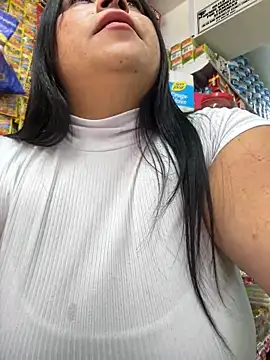 Miia Jazmin online show from February 1, 2025, 2:13 pm