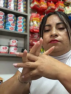 Miia Jazmin online show from February 1, 2025, 6:08 pm