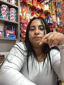 Miia Jazmin online show from February 16, 2025, 6:10 pm