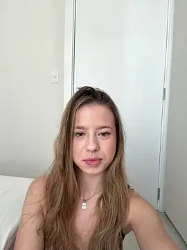 Snapshot of Norabbyxox chatting on January 22, 2025, 2:35 pm Norabbyxox online show from January 22, 2025, 2:35 pm